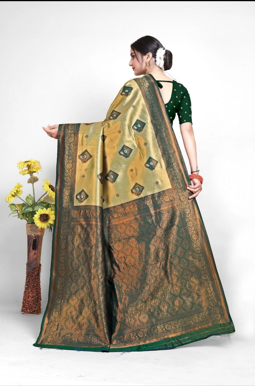 Beige Gold Art Silk Saree with Green Border – Beige Gold